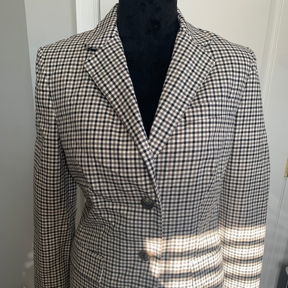 Ralph Lauren suit ser - Picture 1 of 3